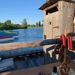 Apartamento Erholsamer Traumurlaub Wo Auf Bergen Schloesser Wachsen Prem